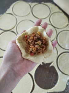 take one in your hand and add one spoon of the filling